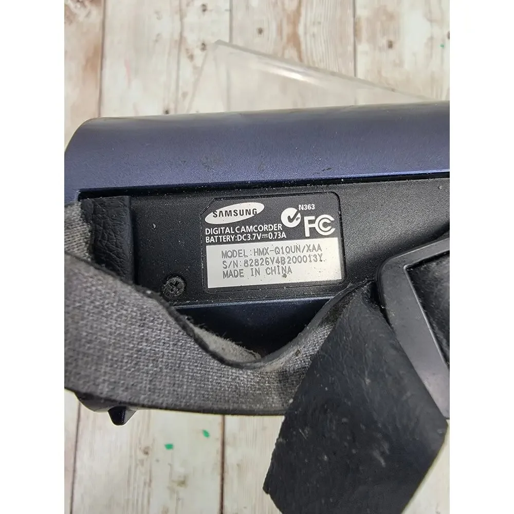 Samsung Compact Full HD Memory Camcorder HMX-Q10un/XAA Tested